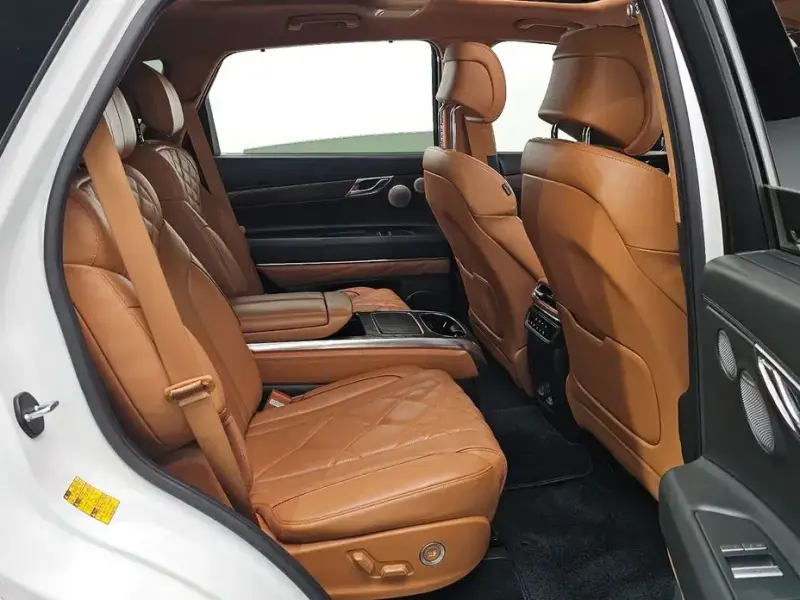 2023 Genesis GV80 с пробегом 36 714 км