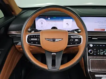 2023 Genesis GV80 с пробегом 36 714 км