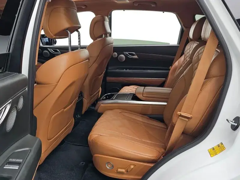 2023 Genesis GV80 с пробегом 36 714 км