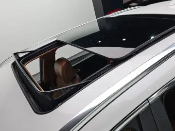 2023 Genesis GV80 с пробегом 36 714 км