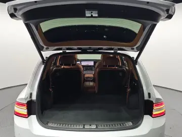 2023 Genesis GV80 с пробегом 36 714 км
