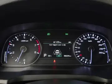 2020 Kia K7 с пробегом 98 224 км