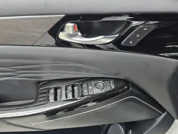 2020 Kia K7 с пробегом 64 653 км