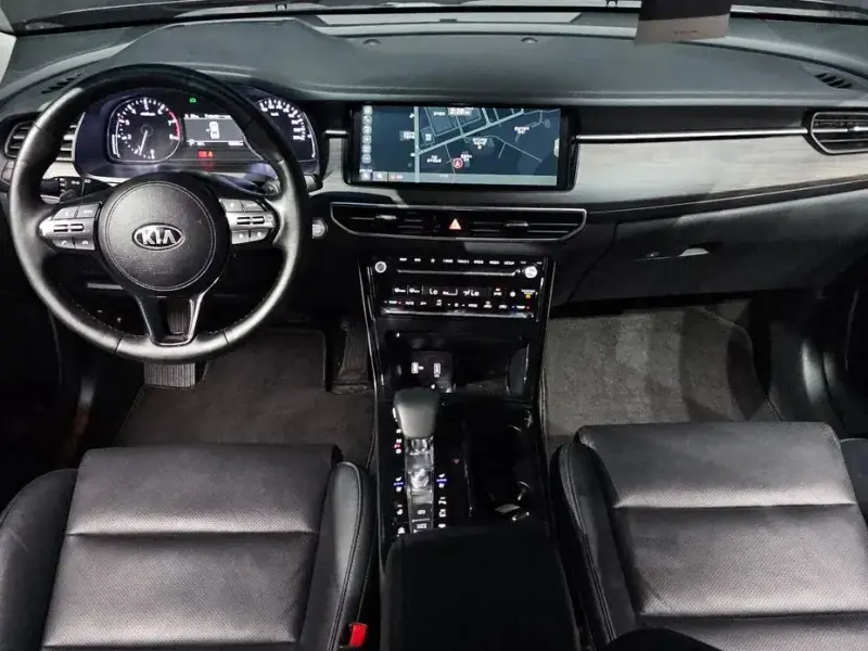2020 Kia K7 с пробегом 42 600 км