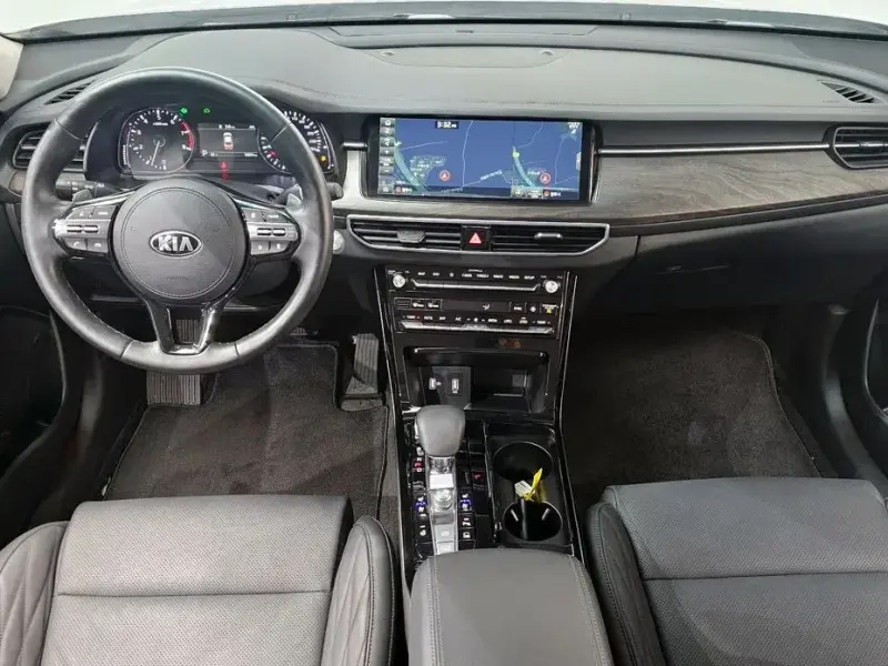 2019 Kia K7 с пробегом 5 800 км