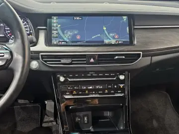 2019 Kia K7 с пробегом 5 800 км