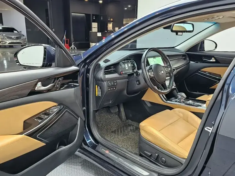 2019 Kia K7 с пробегом 98 638 км