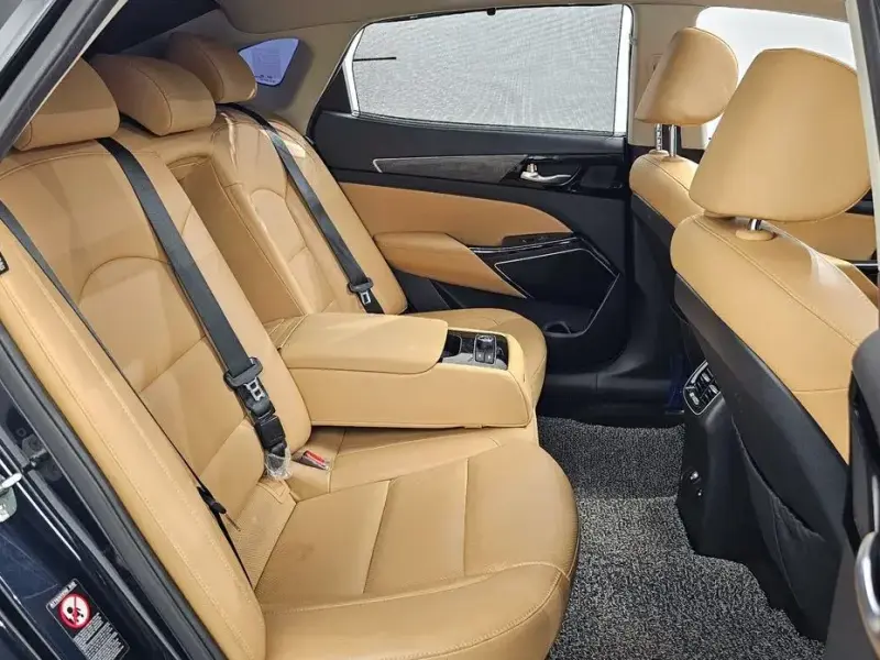 2019 Kia K7 с пробегом 98 638 км