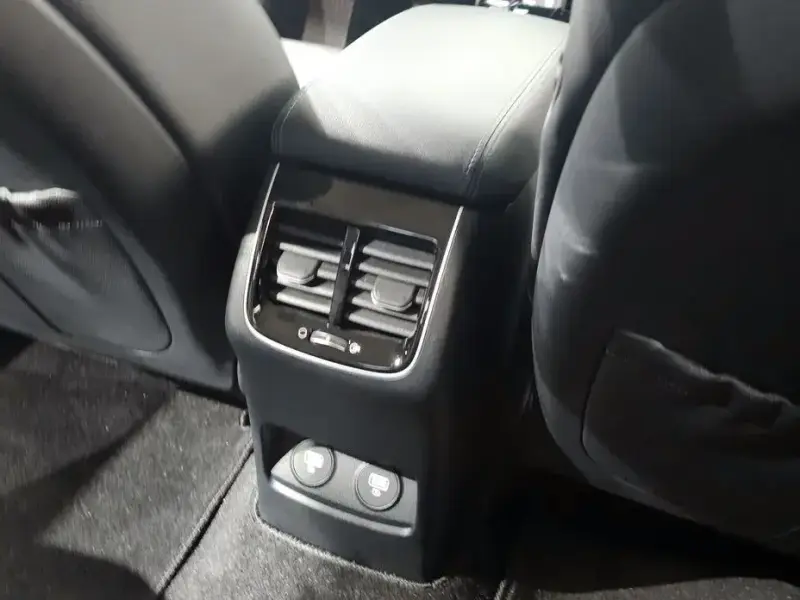 2019 Kia K7 с пробегом 5 800 км
