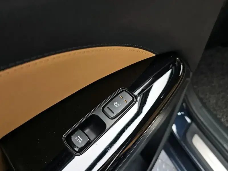 2019 Kia K7 с пробегом 98 638 км