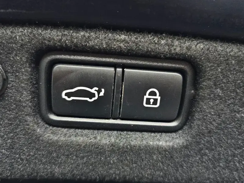 2019 Kia K7 с пробегом 98 638 км
