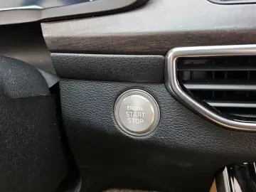 2019 Kia K7 с пробегом 98 638 км