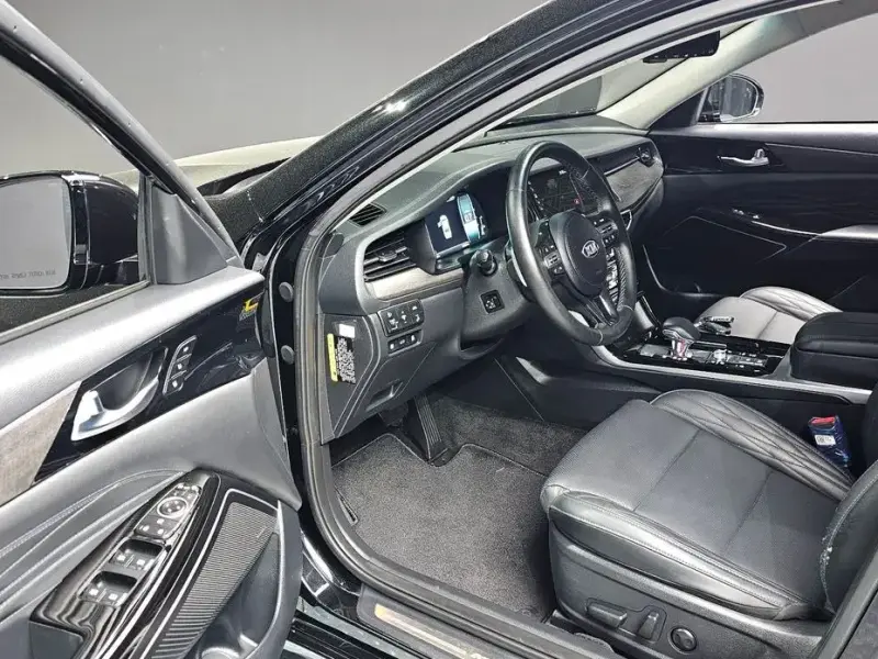 2020 Kia K7 с пробегом 62 261 км