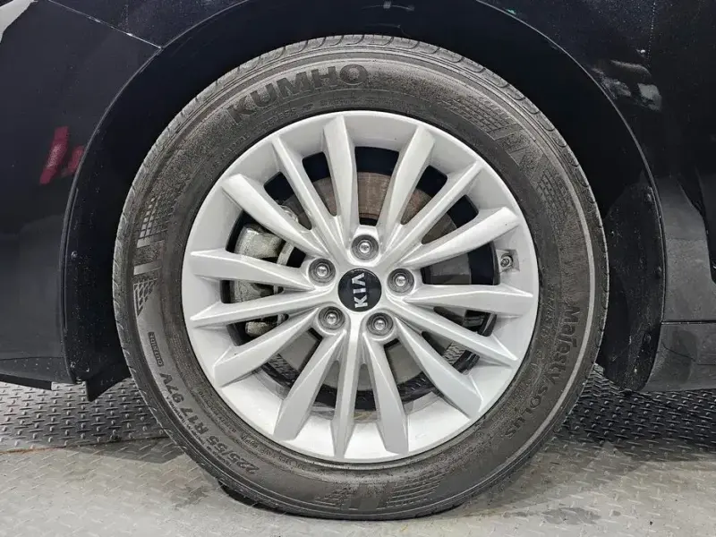 2020 Kia K7 с пробегом 18 420 км