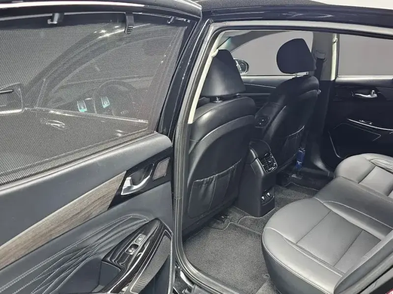 2020 Kia K7 с пробегом 62 261 км