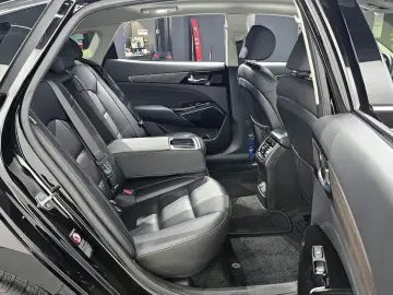 2020 Kia K7 с пробегом 18 420 км