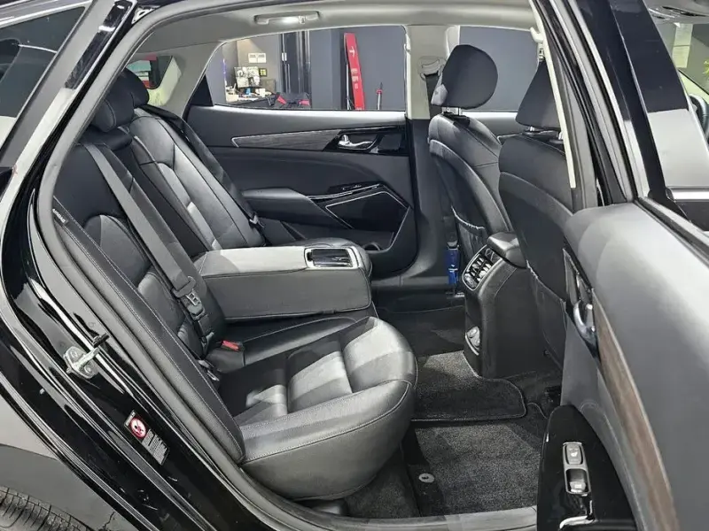 2020 Kia K7 с пробегом 18 420 км