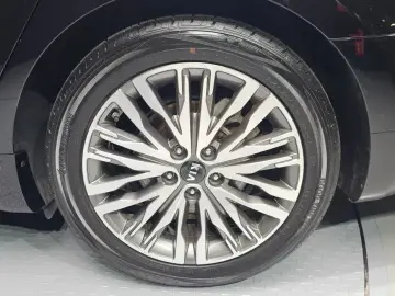 2020 Kia K7 с пробегом 62 261 км