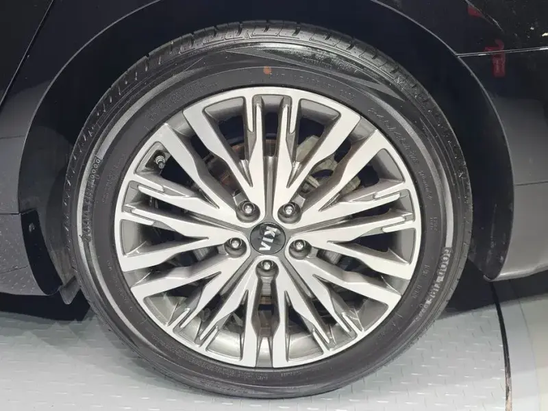 2020 Kia K7 с пробегом 62 261 км
