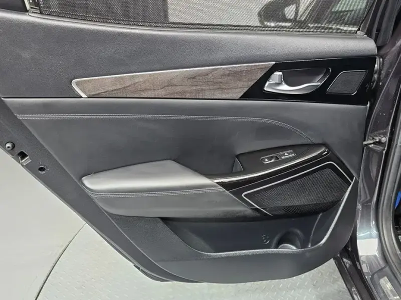 2019 Kia K7 с пробегом 77 207 км