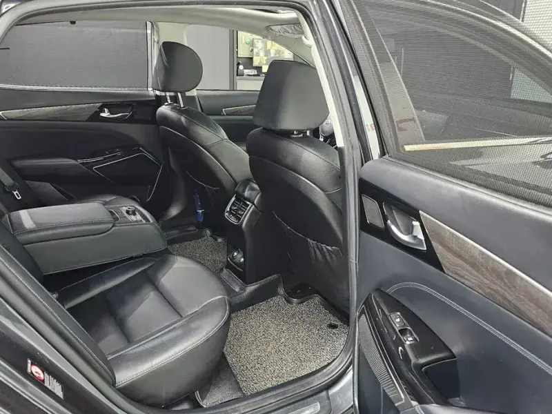 2019 Kia K7 с пробегом 77 207 км