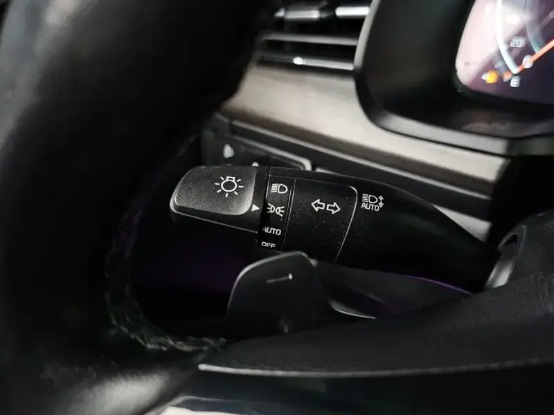 2019 Kia K7 с пробегом 77 207 км