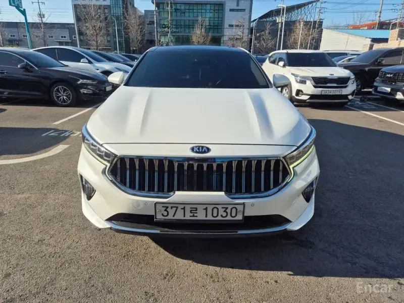 2020 Kia K7 с пробегом 67 388 км