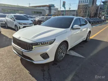 2020 Kia K7 с пробегом 67 388 км