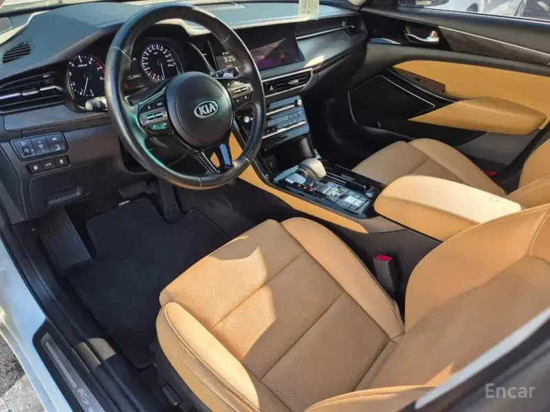 2020 Kia K7 с пробегом 67 388 км