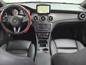 2016 Mercedes-Benz CLA с пробегом 102 616 км