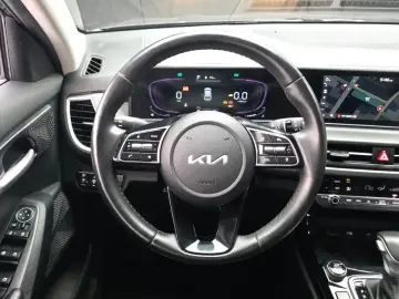 2023 Kia Seltos с пробегом 44 029 км