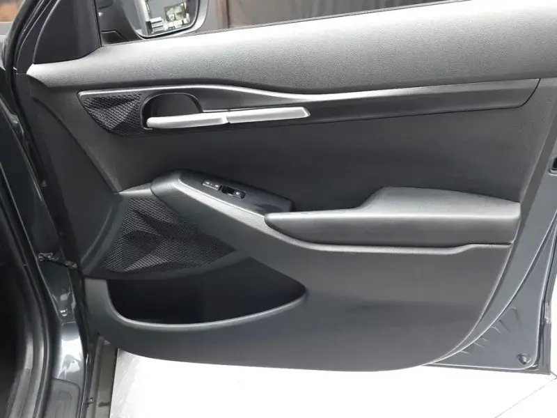 2023 Kia Seltos с пробегом 44 029 км