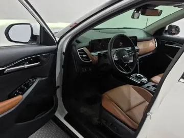 2024 Kia Seltos с пробегом 35 149 км