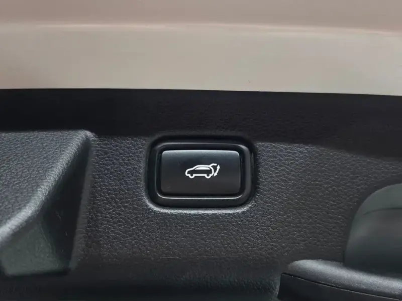2024 Kia Seltos с пробегом 35 149 км