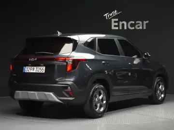 2025 Kia Seltos с пробегом 20 159 км