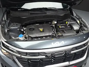 2025 Kia Seltos с пробегом 20 159 км
