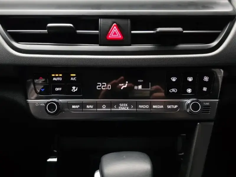 2025 Kia Seltos с пробегом 20 159 км