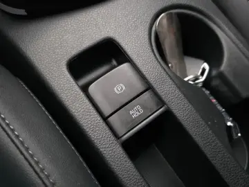 2025 Kia Seltos с пробегом 20 159 км