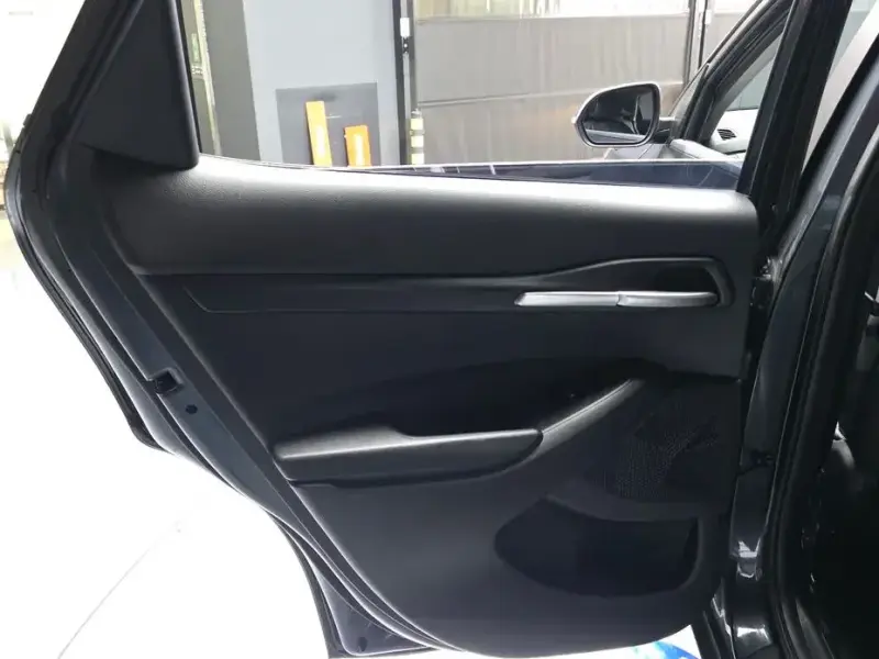 2025 Kia Seltos с пробегом 20 159 км