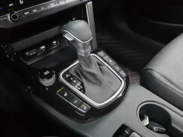 2025 Kia Seltos с пробегом 19 079 км