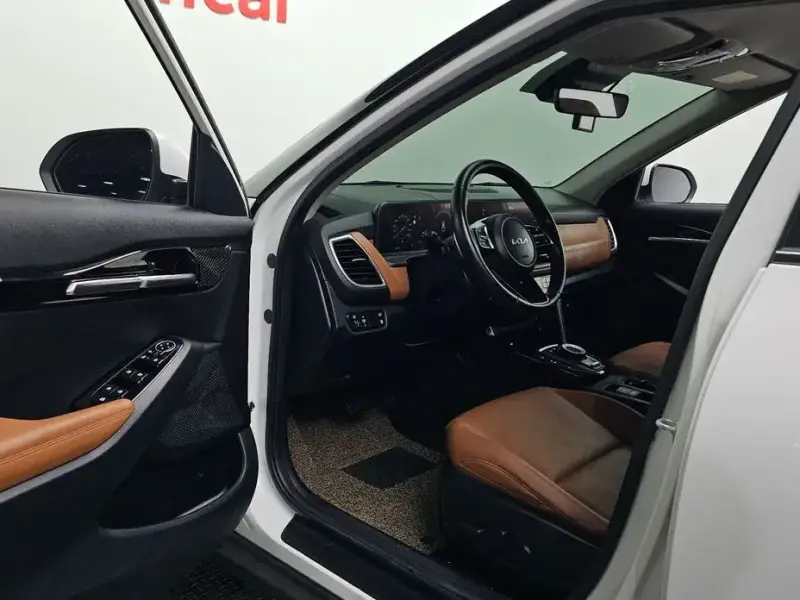 2024 Kia Seltos с пробегом 25 539 км