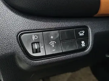 2024 Kia Seltos с пробегом 25 539 км