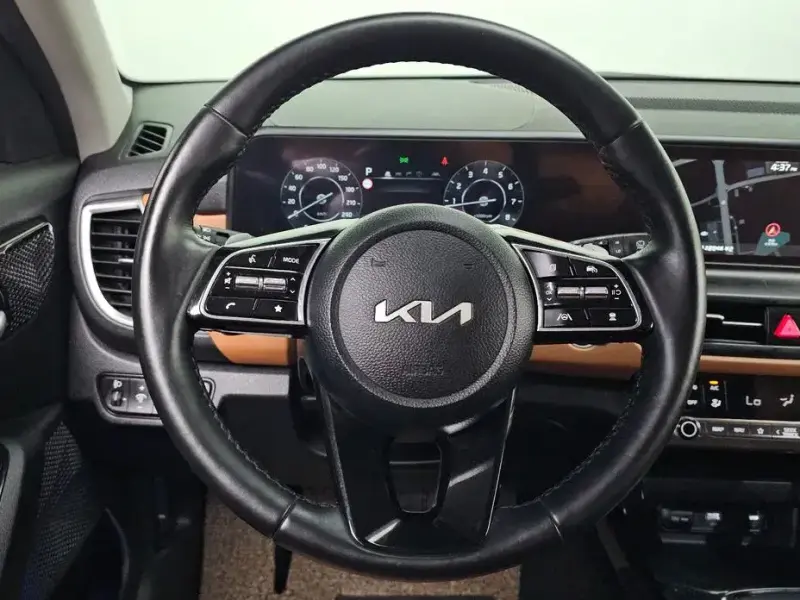 2024 Kia Seltos с пробегом 25 539 км