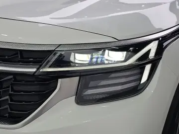 2024 Kia Seltos с пробегом 25 539 км