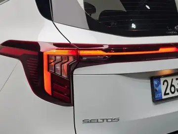 2024 Kia Seltos с пробегом 25 539 км