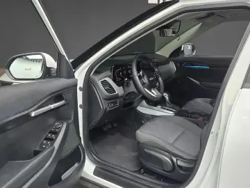 2024 Kia Seltos с пробегом 19 777 км
