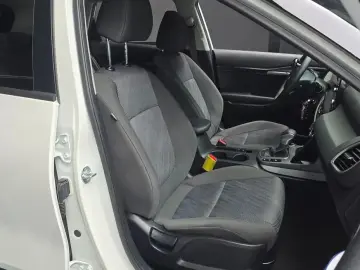 2024 Kia Seltos с пробегом 19 777 км