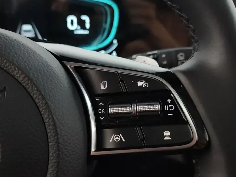 2025 Kia Seltos с пробегом 13 349 км