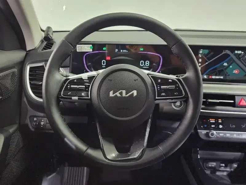 2023 Kia Seltos с пробегом 7 934 км