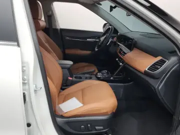2025 Kia Seltos с пробегом 13 349 км